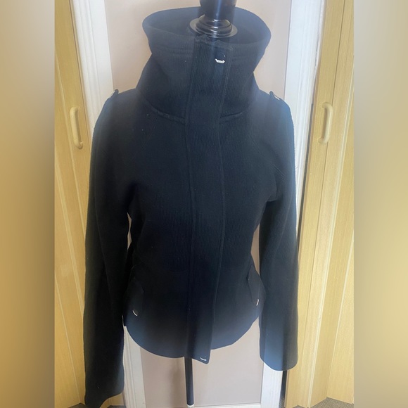 BENCH Black Coat in good condition - Picture 3 of 7